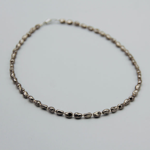 Nora Necklace in Asymmetrical Beige Pearl