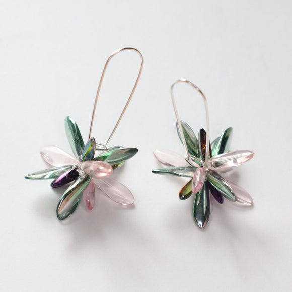 Eileen Earrings in Shiny Green with Pink