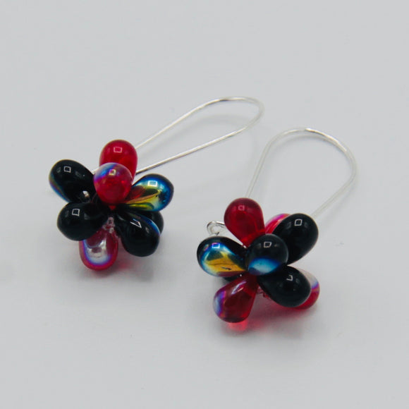 Tami Earrings in Shiny Red and Black