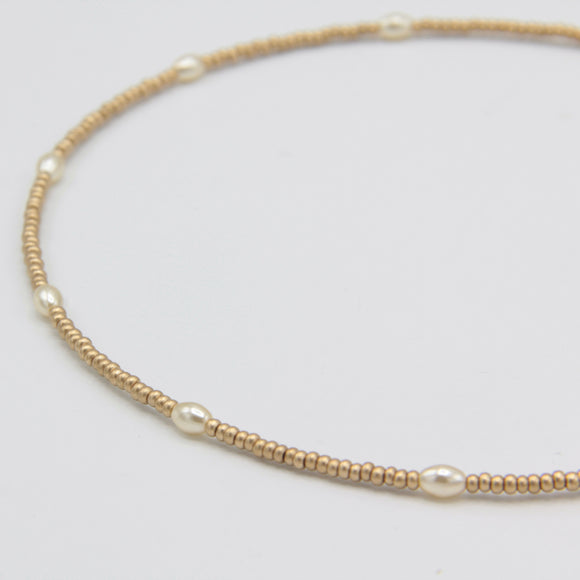 Nora Necklace in Matte Gold and Pearls
