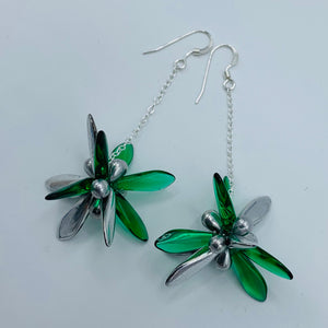 Laura Earrings in Green and Silver