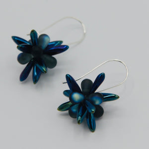 Mia Earrings in Blue Iris
